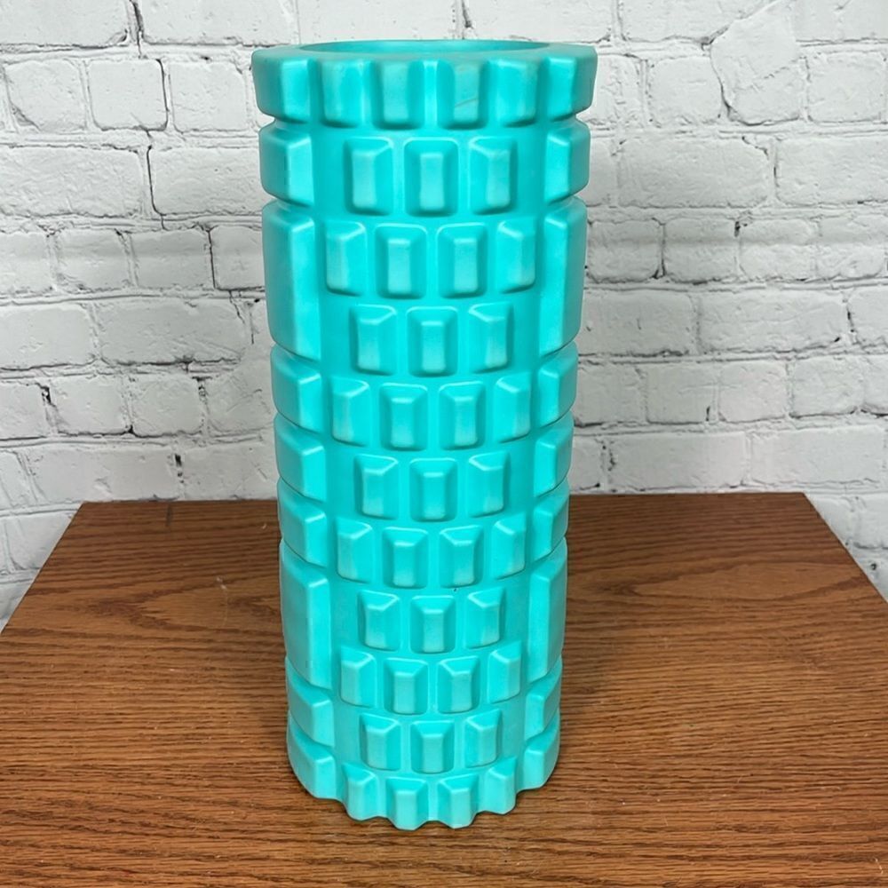 Back rolling Massager Turquoise